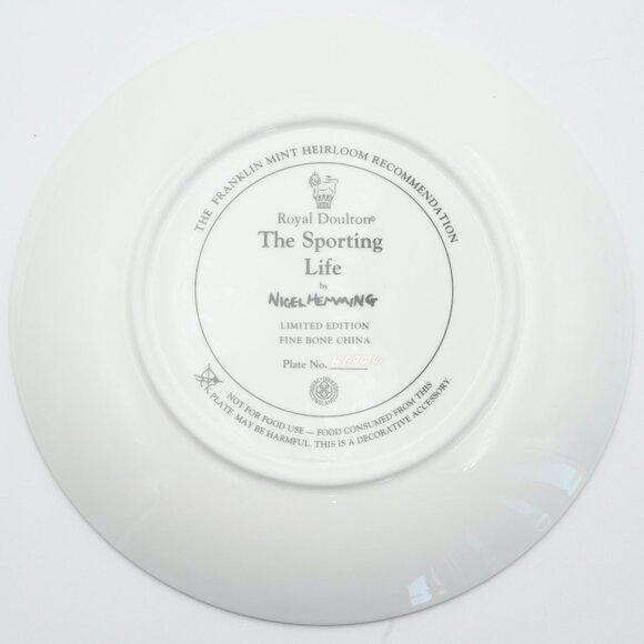 Royal Doulton The Sporting Life by Nigel Hemming Labrador Retriever 8" Plate - Picture 5 of 5